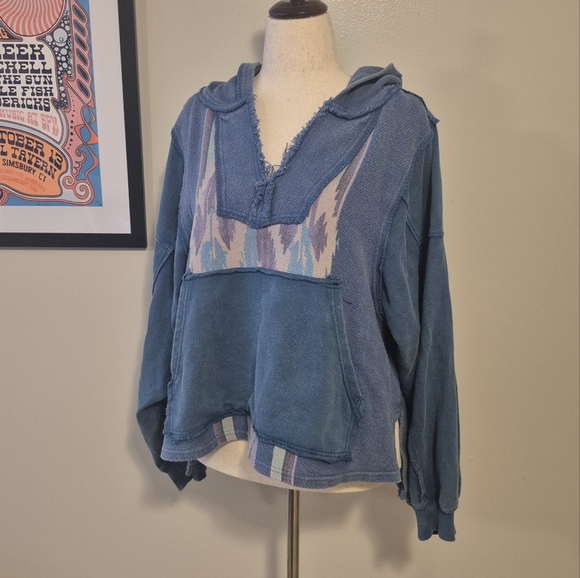 FREE PEOPLE Blue Hooded Baja Pullover poncho Like New Oversized  Hippie Boho - Picture 2 of 14